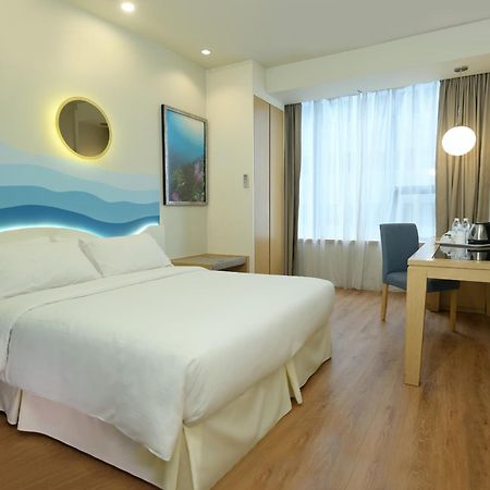 Oceania Hotel Kota Kinabalu Exterior photo